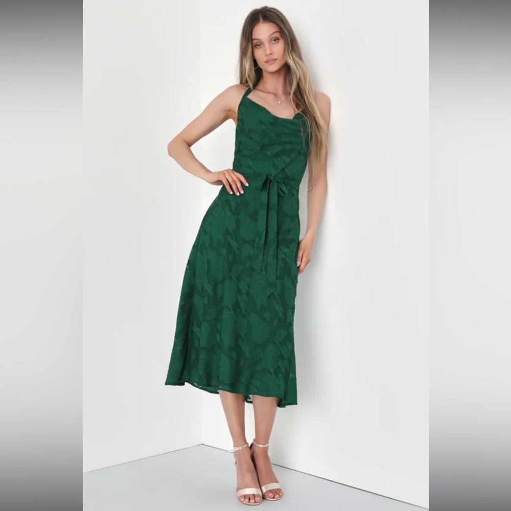 Lulus Graceful Charm Emerald Burnout Halter Midi Dress Size S NWT